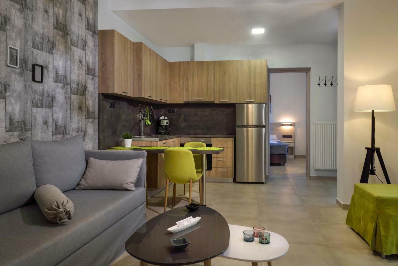 לריסוס Νautilus Luxury Apartments מראה חיצוני תמונה